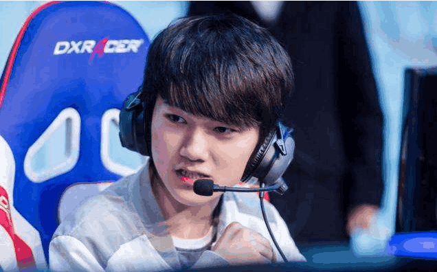 CSGO BLAST秋季赛：G2 2-0轻取BIG，m0NESY MVP！